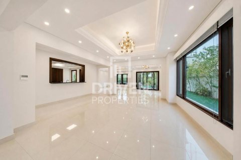 Villa i Mirdif, Dubai, Emiratene 4 soverom, 418.99 kvm nr. 757309