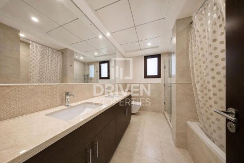 Villa til leie i Mirdif, Dubai, Emiratene 4 soverom, 418.99 kvm Nr. 757309 - Foto 22