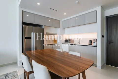 Huoneisto Dubai Harbour, Arabiemiraatit 2 makuuhuonetta, 106.79014044 m2 № 662047 - kuva 2