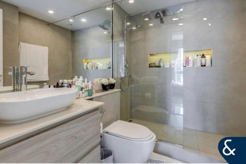 Apartament në Downtown Dubai (Downtown Burj Dubai), Emiratet e Bashkuara Arabe 1 dhomë gjumi, 77 m2. № 697986 - Foto 8