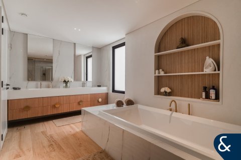 Jumeirah Islands, Dubai, संयुक्त अरब अमीरात में विला, 5 बेडरूम, 576 वर्ग मीटर, संख्या 697991 - फ़ोटो 23