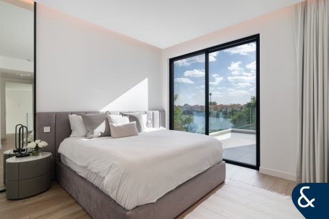 Jumeirah Islands, Dubai, संयुक्त अरब अमीरात में विला, 5 बेडरूम, 576 वर्ग मीटर, संख्या 697991 - फ़ोटो 17