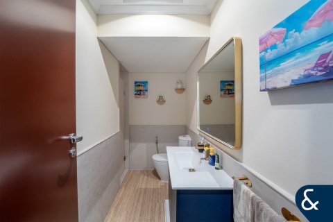 Kamienica na sprzedaż w Dubai Sports City, Dubai, ZEA 4 sypialnie, 247 mkw., nr 697989 - zdjęcie 9