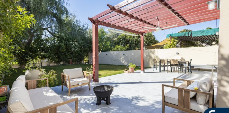 Arabian Ranches, Dubai, संयुक्त अरब अमीरात में विला, 4 बेडरूम, 226 वर्ग मीटर, संख्या 697990