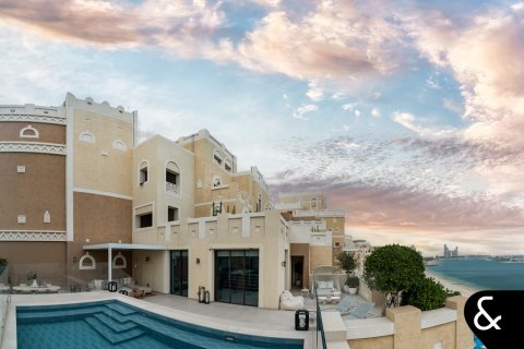 Apartman u Palm Jumeirah, Dubai, UAE 4 spavaćih soba, 593 m2 Br. 697987 - fotografija 24