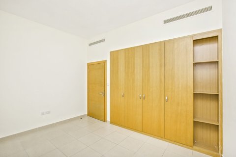 טאונהאוס להשכרה ב Al Furjan, Dubai, איחוד האמירויות 3 חדרי שינה, 301 מ"ר, מספר 740624 - תמונה 18