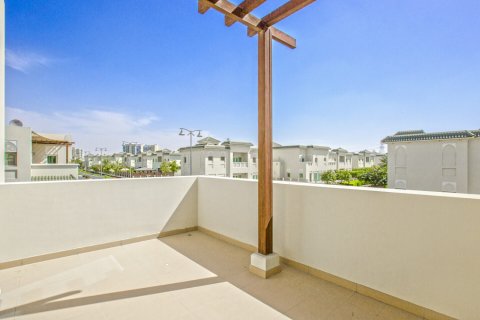 טאונהאוס להשכרה ב Al Furjan, Dubai, איחוד האמירויות 3 חדרי שינה, 301 מ"ר, מספר 740624 - תמונה 21