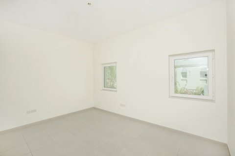 טאונהאוס להשכרה ב Al Furjan, Dubai, איחוד האמירויות 3 חדרי שינה, 301 מ"ר, מספר 740624 - תמונה 8
