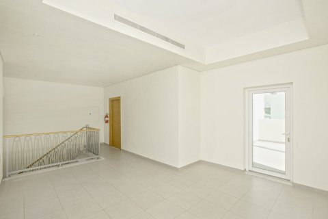 טאונהאוס להשכרה ב Al Furjan, Dubai, איחוד האמירויות 3 חדרי שינה, 301 מ"ר, מספר 740624 - תמונה 4