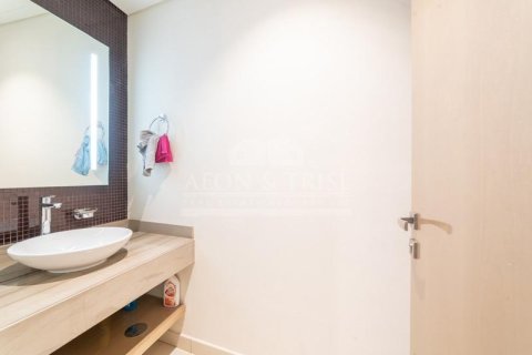Apart - Hotel para venda em Business Bay, Dubai, EAU 2 quartos, 126 m2 № 648921 - foto 2