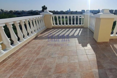 Al Hamra Village, Ras Al Khaimah, UAE의 판매용 타운하우스 침실 4개, 255.5제곱미터 번호 709454 - 사진 8