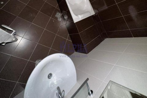 Apartment in Al Marjan Island, Ras Al Khaimah, UAE 2 bedrooms, 187 sq.m. № 709452 - photo 12