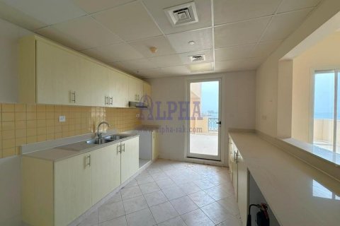 Apartment in Al Marjan Island, Ras Al Khaimah, UAE 2 bedrooms, 187 sq.m. № 709452 - photo 9