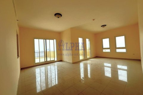 Apartment in Al Marjan Island, Ras Al Khaimah, UAE 2 bedrooms, 187 sq.m. № 709452 - photo 5
