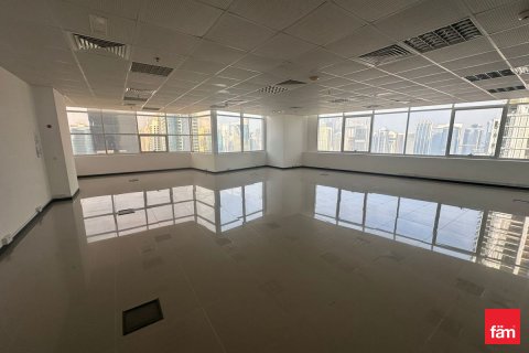 Biuro do wynajęcia w Dubai, ZEA 111 mkw., nr 660493 - zdjęcie 3