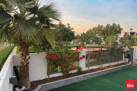 Városi lakóépület itt: Dubai, EAE, 4 hálószoba, 257.3 m², azonosító: 696822 - fénykép 9