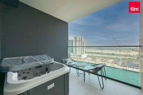 Apartment in Business Bay, Dubai, UAE 50.4 sq.m. № 631707 - photo 11