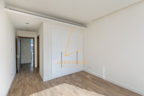 Apartment sa Al Wasl, Dubai, UAE 3 silid-tulugan, 204 sq.m. № 763886 - larawan 16