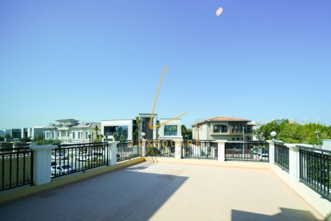 Βίλα σε Jumeirah Park, Dubai, ΗΑΕ 4 υπνοδωμάτια, 504 τ.μ. Αρ. 763887 - φωτογραφία 10