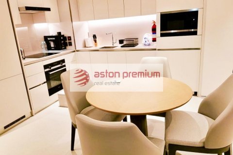 Jumeirah Beach Residence, Dubai, UAE의 임대용 아파트 침실 1개, 75제곱미터 번호 679550 - 사진 10