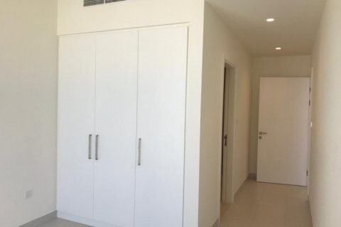Villa te huur in Dubai South (Dubai World Central), Dubai, VAE 3 slaapkamers, 130 vr.m., nr 679549 - foto 13