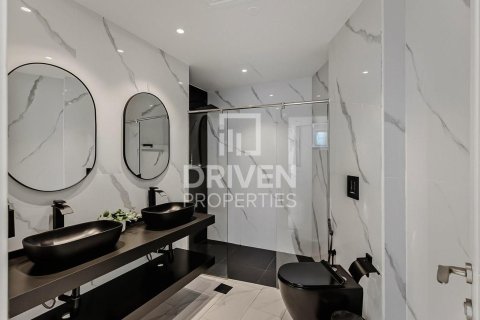 Apartment til leje i Dubai Marina, Dubai, UAE 3 soveværelser, 180.14 kvm № 745988 - foto 16