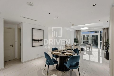 Apartment til leje i Dubai Marina, Dubai, UAE 3 soveværelser, 180.14 kvm № 745988 - foto 2
