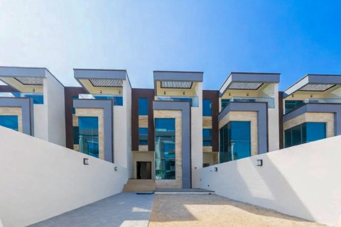 Vila di Dubai, UAE 4 bilik tidur, 259 meter persegi № 735969 - foto 18