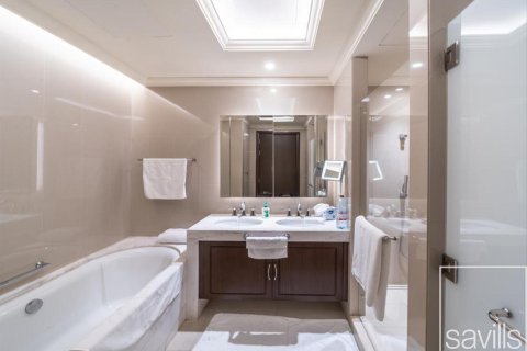 Apartment til leje i Downtown Dubai (Downtown Burj Dubai), Dubai, UAE 2 soveværelser, 147 kvm № 681019 - foto 11