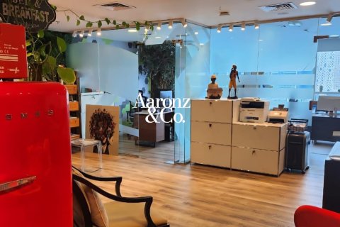 Office in Business Bay, Dubai, UAE 83 sq.m. № 703397 - photo 7