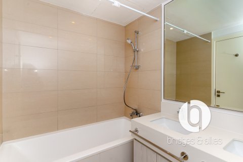 Apartmán v Dubai Hills Estate, SAE 2 spálne, 94 m2 č. 703399 - Fotografia 17