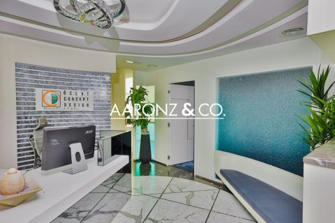 Oficiu de închiriat în Business Bay, Dubai, EAU 112 mp.  №703398 - poză 7