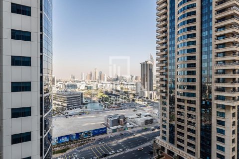 Apartmen di Dubai Marina, UAE 1 bilik tidur, 110 meter persegi № 655181 - foto 15