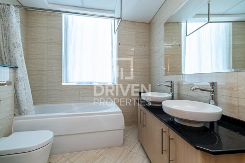 Apartmen di Dubai Marina, UAE 1 bilik tidur, 110 meter persegi № 655181 - foto 12