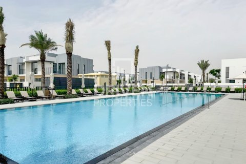 Villa en venta en The Valley, Dubai, EAU 3 dormitorios, 174 m2 № 654213 - foto 13