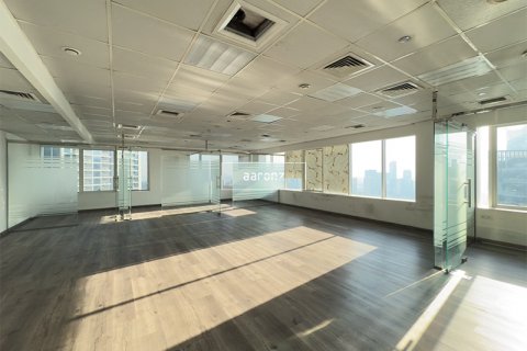 Toimisto Business Bay, Dubai, Arabiemiraatit 135.1 m2 № 642412 - kuva 1