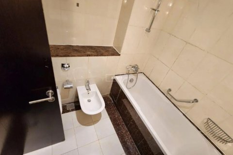 Apartament në Jumeirah Lake Towers, Dubai, Emiratet e Bashkuara Arabe 2 dhoma gjumi, 156.1 m2. № 642410 - Foto 14