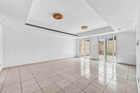 Villetta a schiera in vendita a The Springs, Dubai, EAU 3 camere da letto, 212.47 mq. № 748308 - foto 6