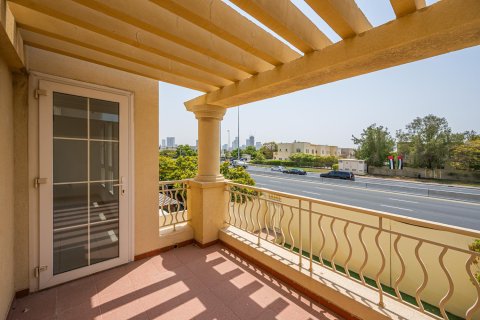 Villetta a schiera in vendita a The Springs, Dubai, EAU 3 camere da letto, 212.47 mq. № 748308 - foto 8