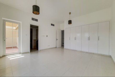 Σπίτι σε The Springs, Dubai, ΗΑΕ 3 υπνοδωμάτια, 212.47 τ.μ. Αρ. 748308 - φωτογραφία 4