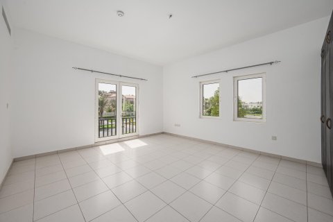 Vila u The Villa, Dubai, UAE 5 spavaćih soba, 1199.19 m2 Br. 748310 - fotografija 19