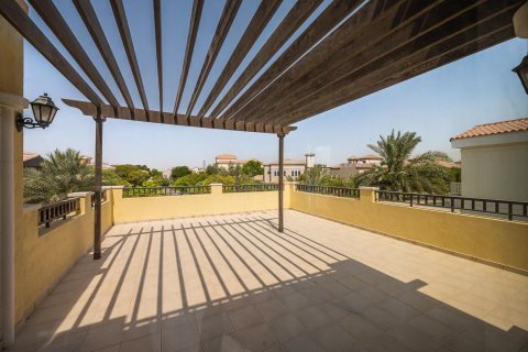 Vila u The Villa, Dubai, UAE 5 spavaćih soba, 1199.19 m2 Br. 748310 - fotografija 24