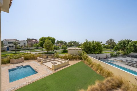 Vila u The Villa, Dubai, UAE 5 spavaćih soba, 1199.19 m2 Br. 748310 - fotografija 2