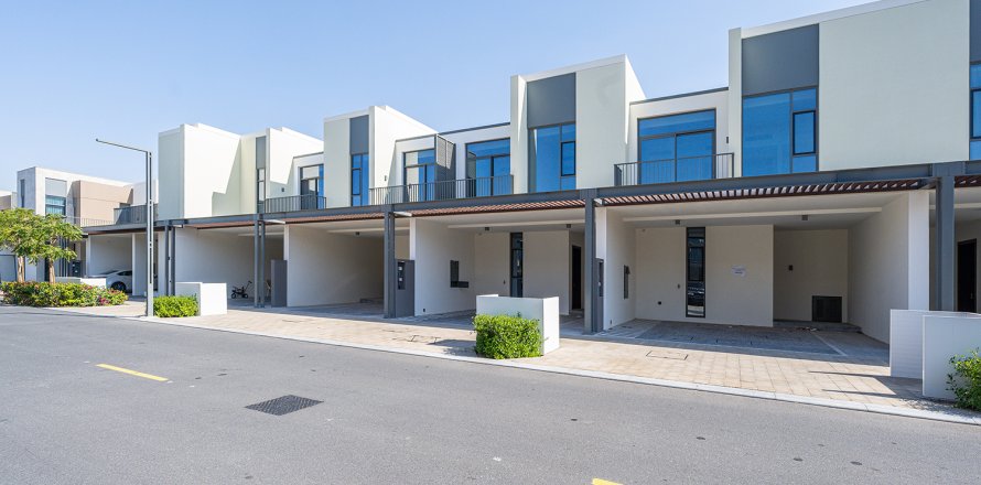 טאונהאוס ב Arabian Ranches 3, Dubai, איחוד האמירויות 3 חדרי שינה, 179.73 מ"ר מספר 749254