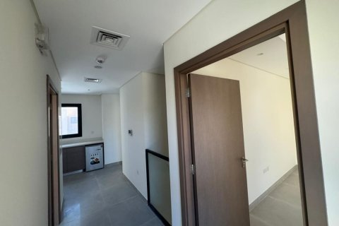 Kuća u nizu u gradu Sharjah, UAE 4 spavaće sobe, 255.48 m2 Br. 749252 - Slika 15