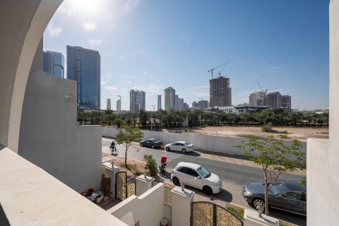 Radhus till försäljning i Jumeirah Village Circle, Dubai, UAE 4 sovrum, 132.53 kvm Nr. 749229 - fotografi 18