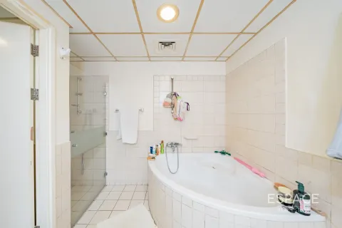 Villa itt: Meadows, Dubai, EAE, 4 hálószoba, 337 m², azonosító: 649779 - fénykép 13