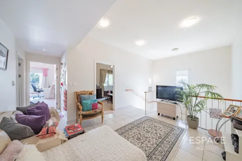 Villa itt: Meadows, Dubai, EAE, 4 hálószoba, 337 m², azonosító: 649779 - fénykép 10