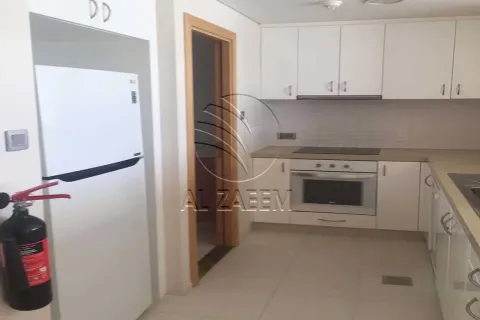 Appartamento in affitto a Abu Dhabi, EAU 1 camera da letto, 82 mq. № 662971 - foto 8