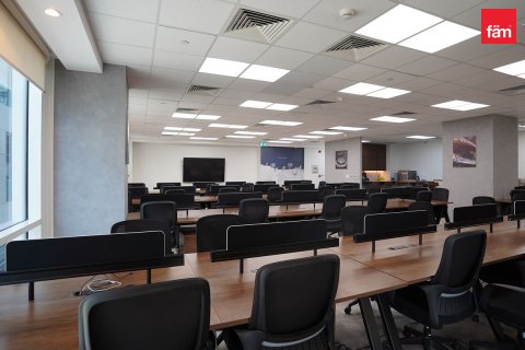 Pejabat di Business Bay, Dubai, UAE 181.4 meter persegi № 766297 - foto 9
